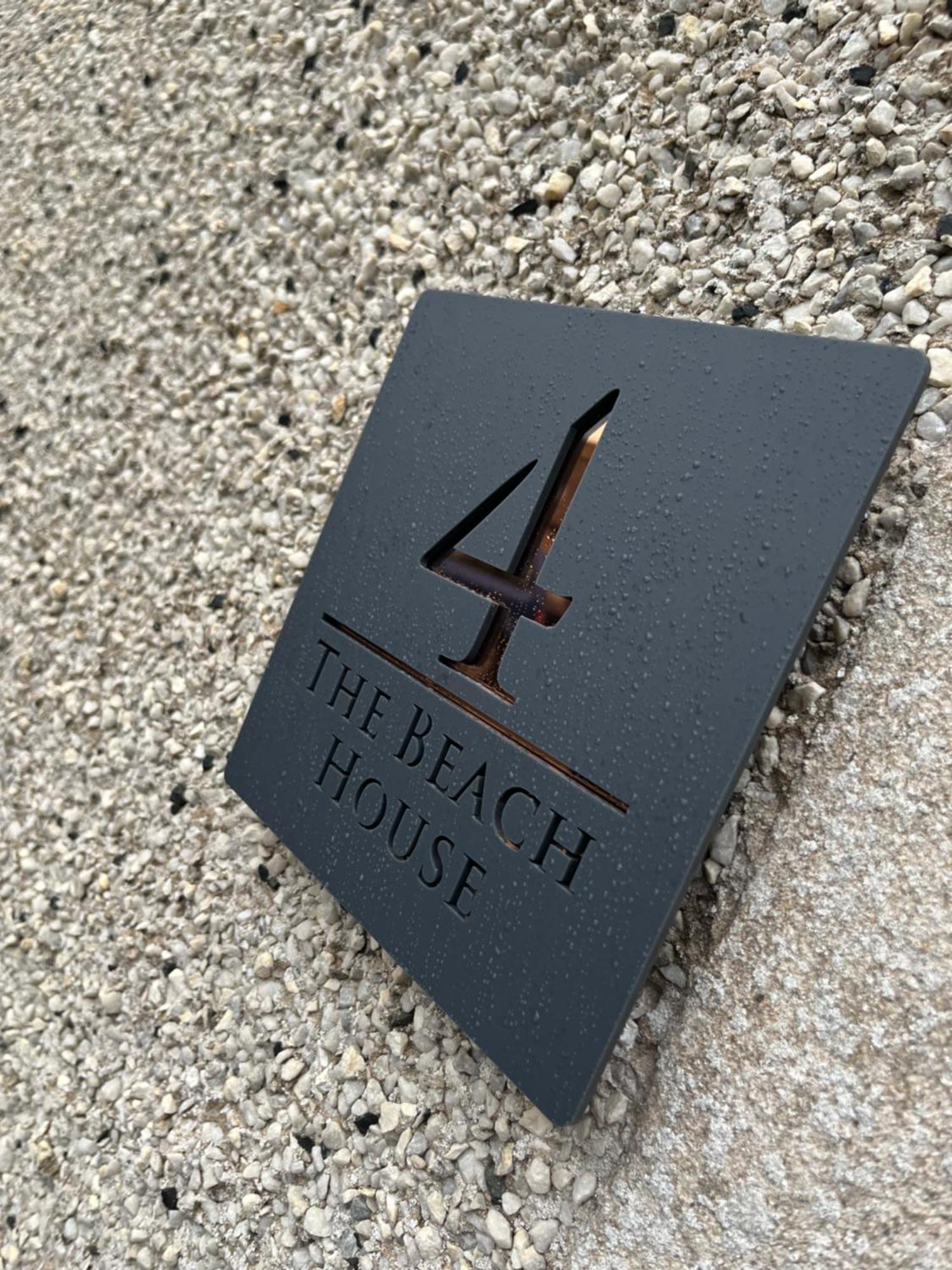 North Coast Property - Number 4 - The Beach House Thurso Bagian luar foto